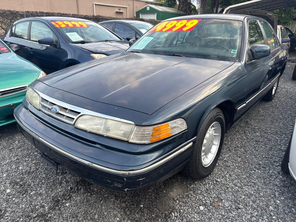 1997 Ford Crown Victoria