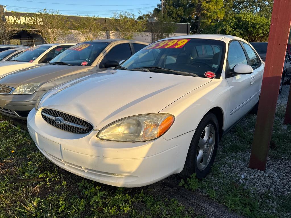 2002 Ford Taurus